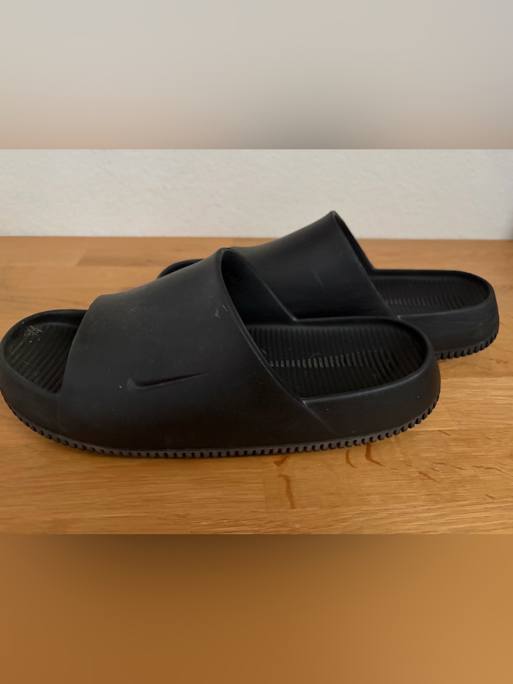 Nike Black Men's Slide Sandals - Cushioned Slip-On